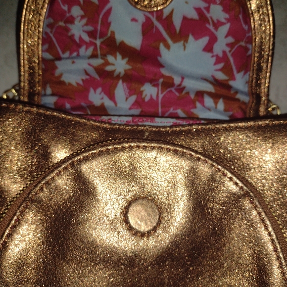 Hobo International gold zipper crossbody bag - Picture 4 of 7